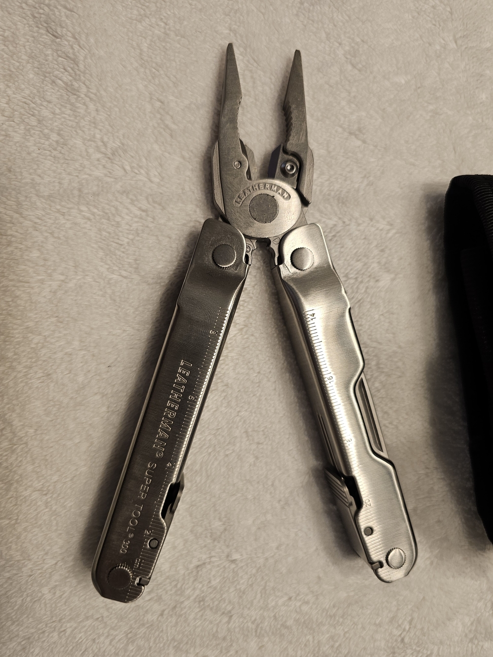Leatherman Supertool 300 Multi-Tool